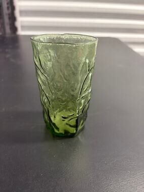 Vintage Seneca Driftwood Juice Glasses- Avocado Green- 4 1/8” tall